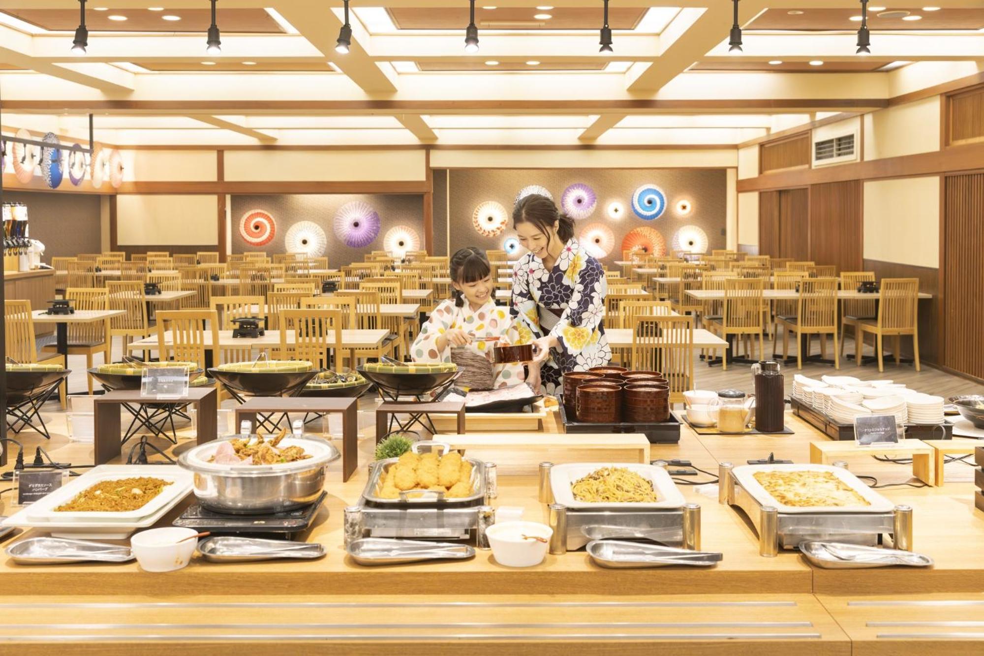 Ooedo Onsen Monogatari Premium Kaga Maruya Hotel Kültér fotó