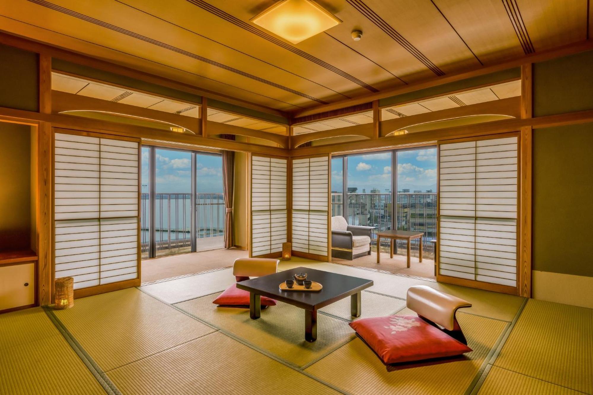 Ooedo Onsen Monogatari Premium Kaga Maruya Hotel Kültér fotó