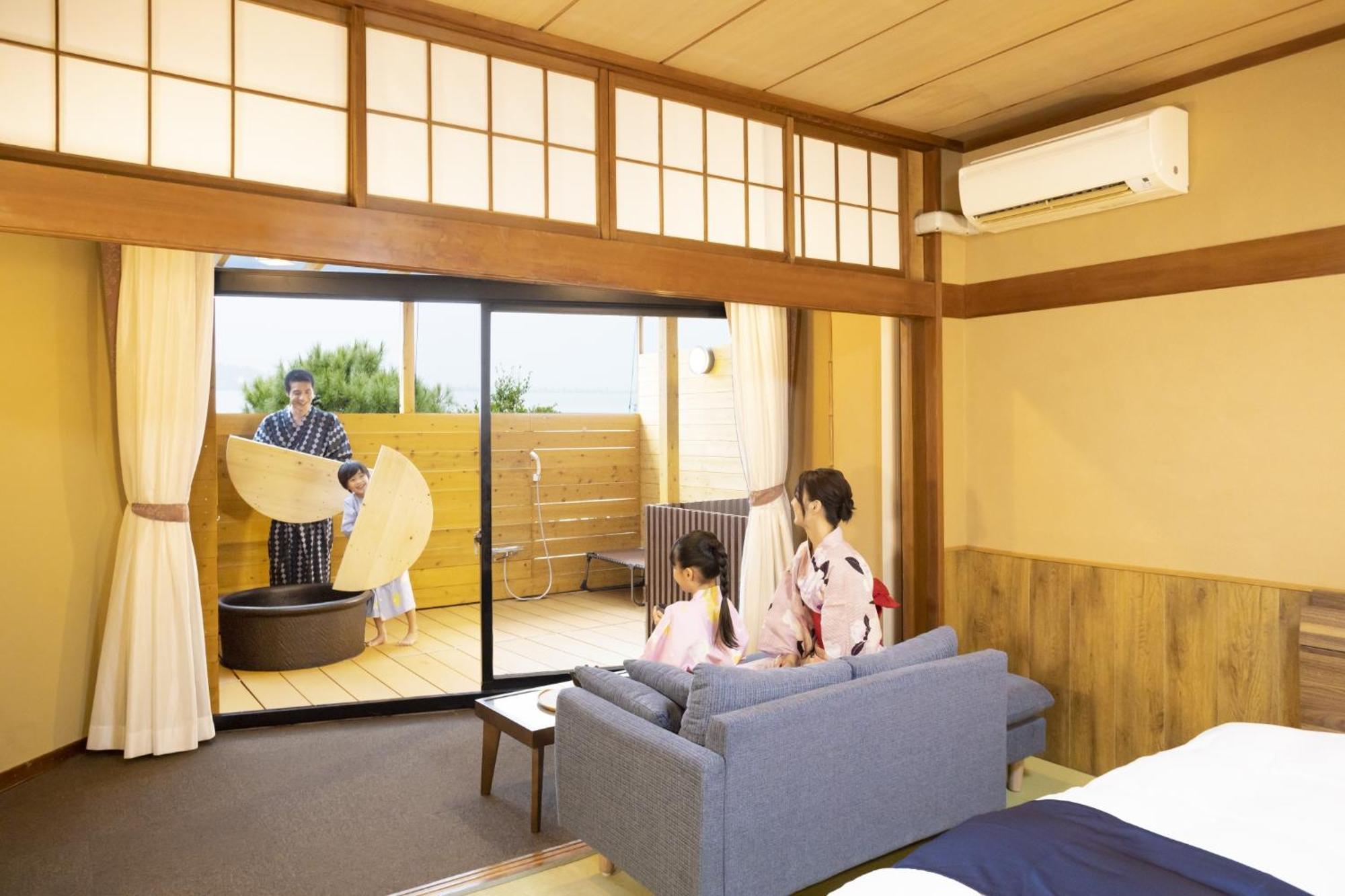 Ooedo Onsen Monogatari Premium Kaga Maruya Hotel Kültér fotó